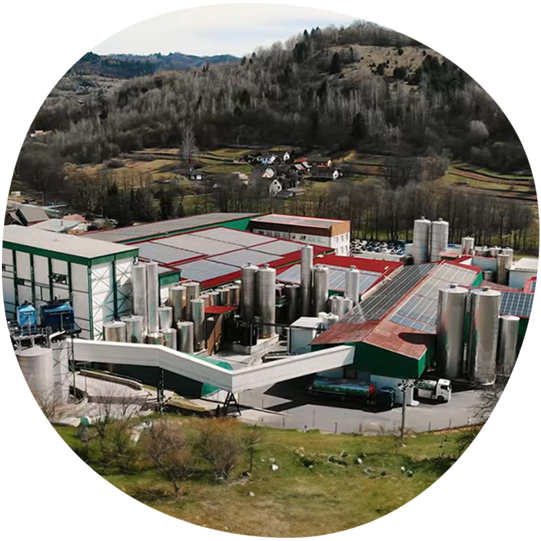 Image category Koliba